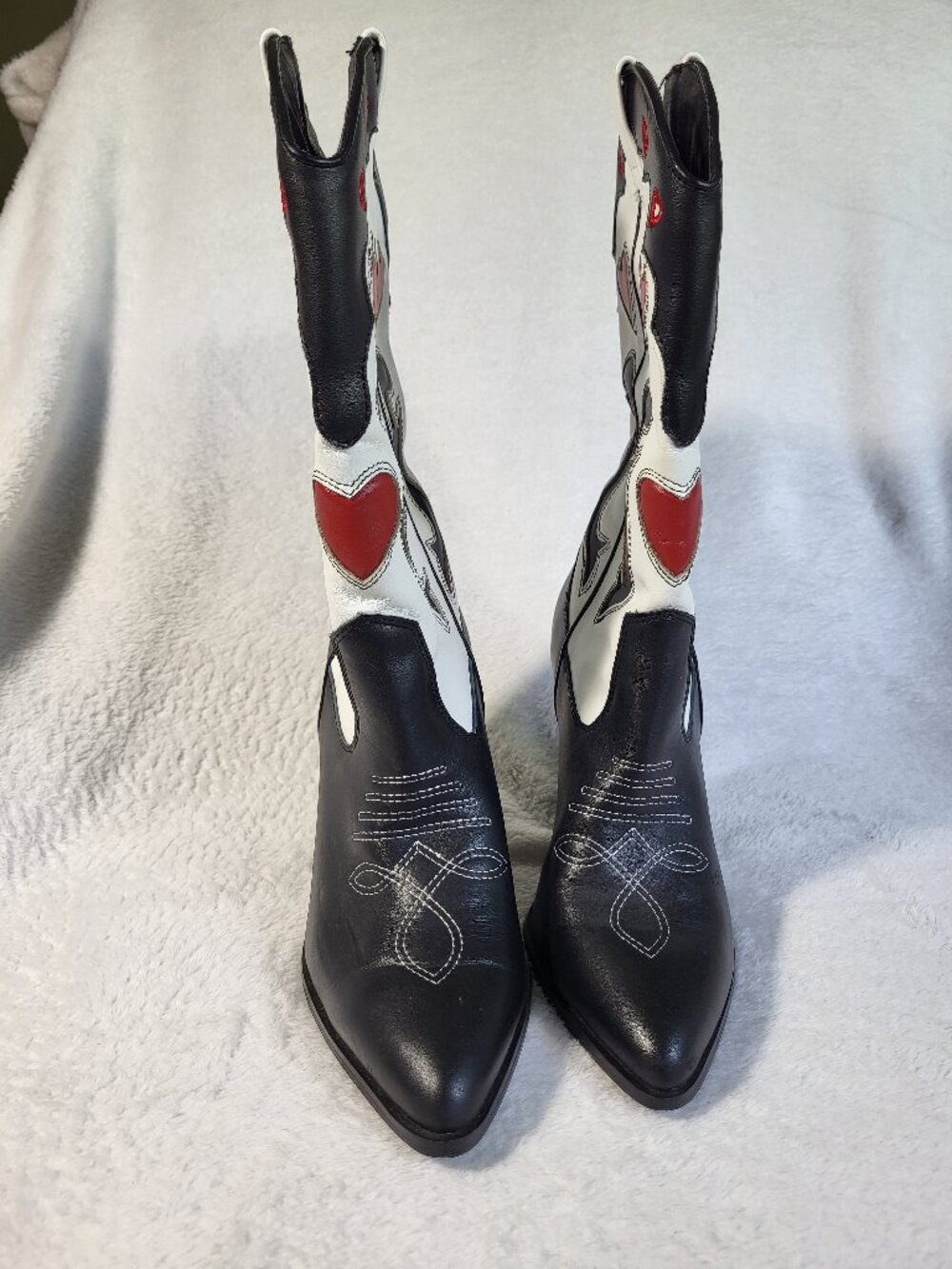 Steve Madden | Lovestruck Heart Pattern Cowboy Boots - Size 7M - Picture 2 of 8